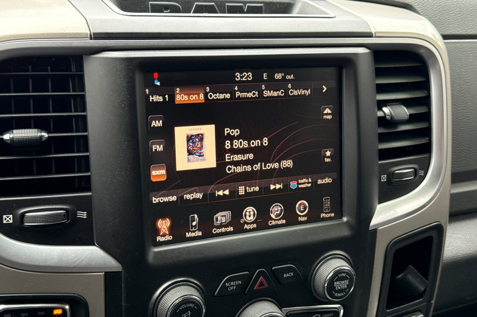 Used 2016 RAM 1500 Big Horn RWD image 17