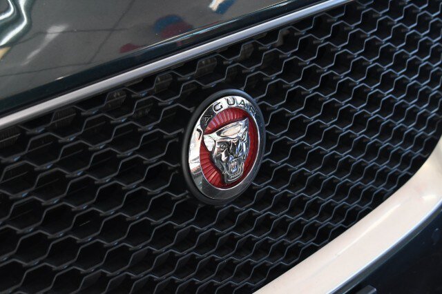 Used 2016 Jaguar XF R-Sport AWD/4WD image 5