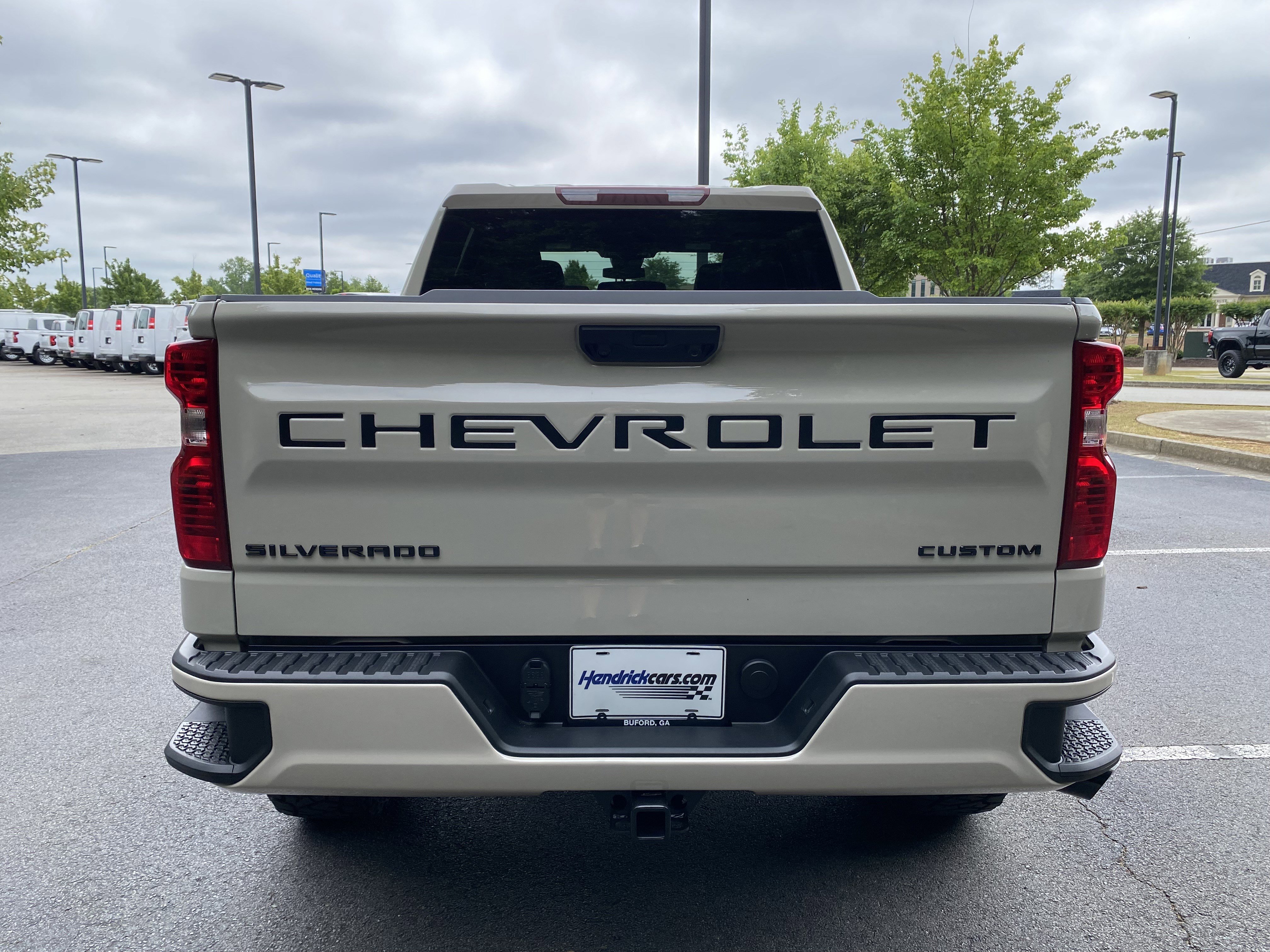 Used 2026 Chevrolet Silverado 1500 Custom w/ Turbomax Blackout Package AWD/4WD image 8