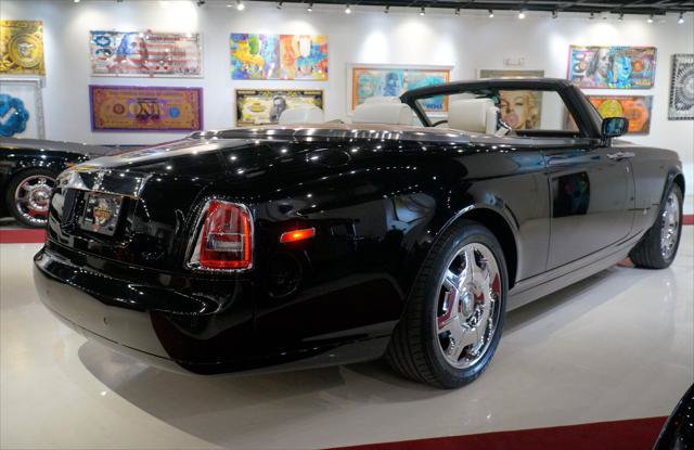 Used 2008 Rolls-Royce Phantom Drophead Coupe RWD image 7