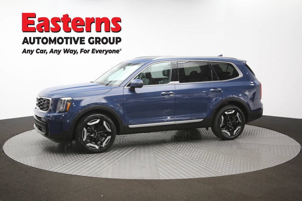 Used 2025 Kia Telluride S FWD image 60
