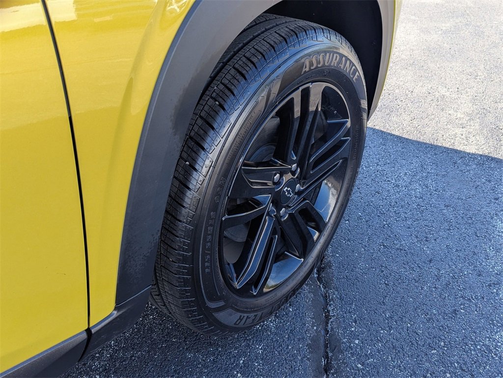 Used 2024 Chevrolet Trax ACTIV w/ Sunroof Package image 31