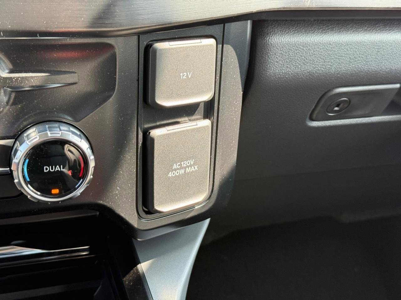 New 2026 Ford F350 Lariat image 19