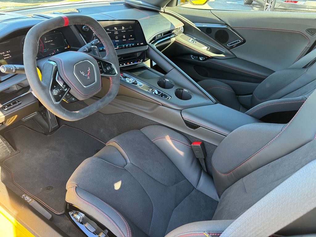 New 2026 Chevrolet Corvette Stingray 2LT w/ Stealth Interior Trim Package image 15