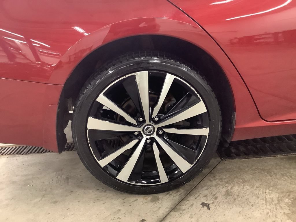 Used 2019 Nissan Altima 2.5 SR w/ SR Premium Package AWD/4WD image 21