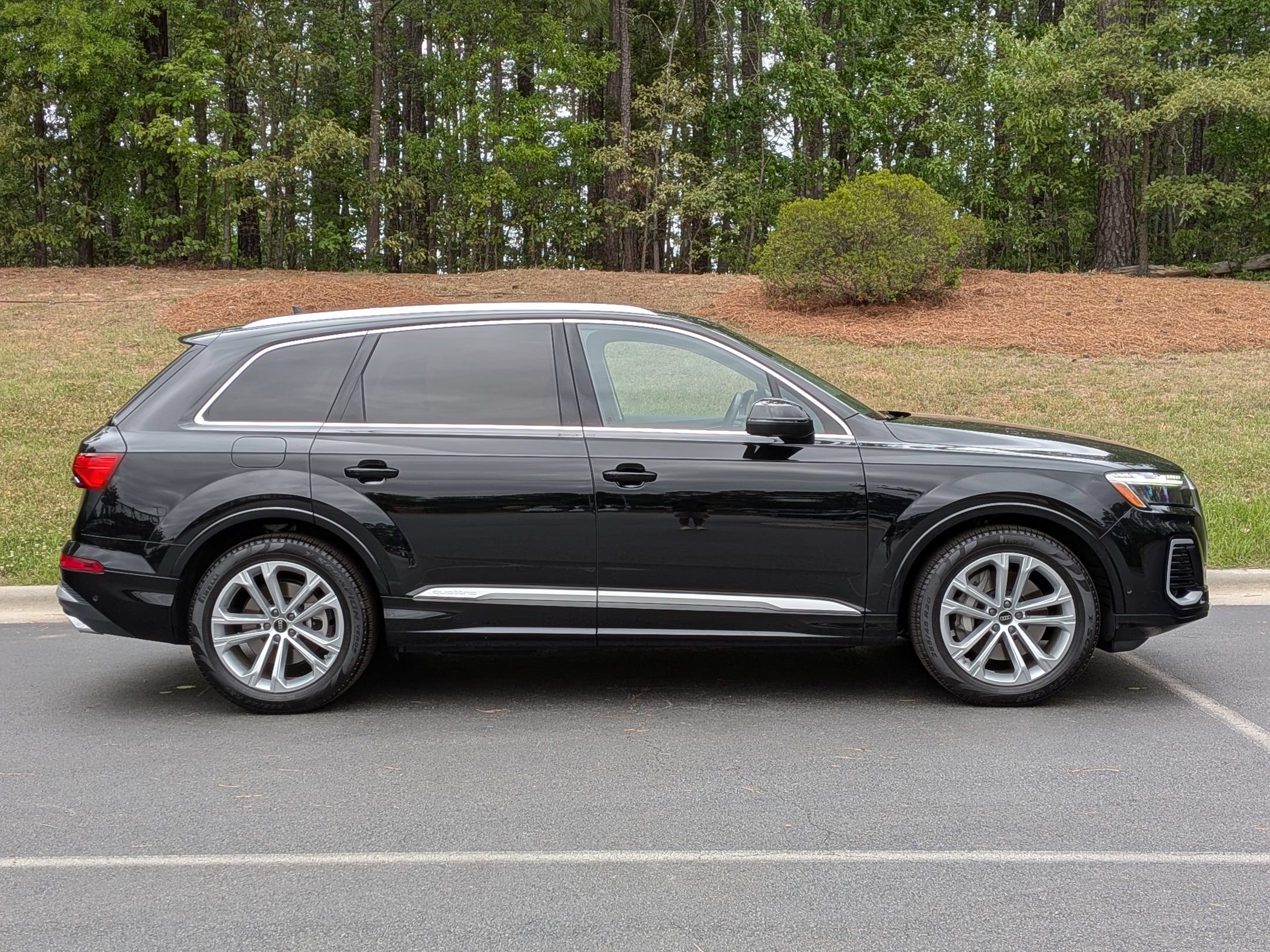 Used 2025 Audi Q7 3.0T Prestige AWD/4WD image 33