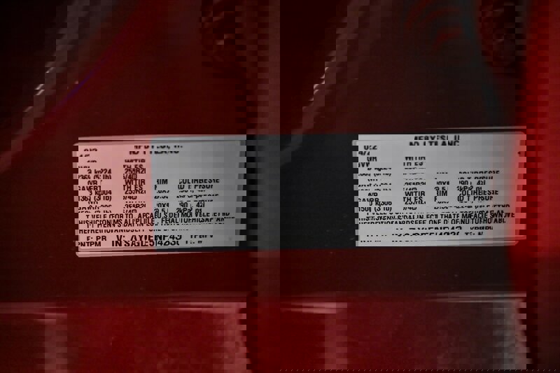 Used 2022 Tesla Model Y Long Range image 36