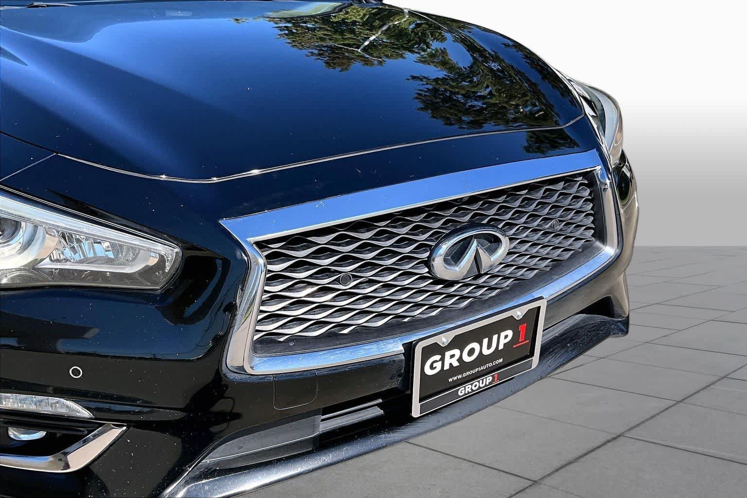 Used 2019 INFINITI Q50 Luxe w/ Essential Package (3.0T Luxe) RWD image 28