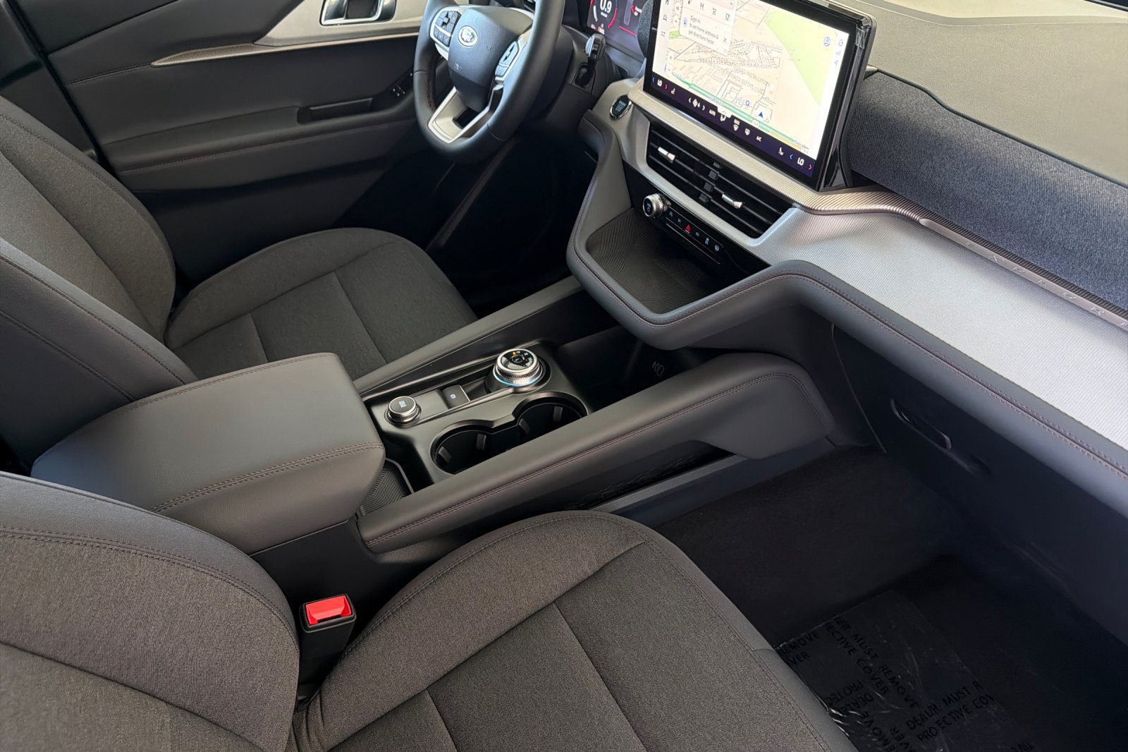 New 2026 Ford Explorer Active RWD image 18