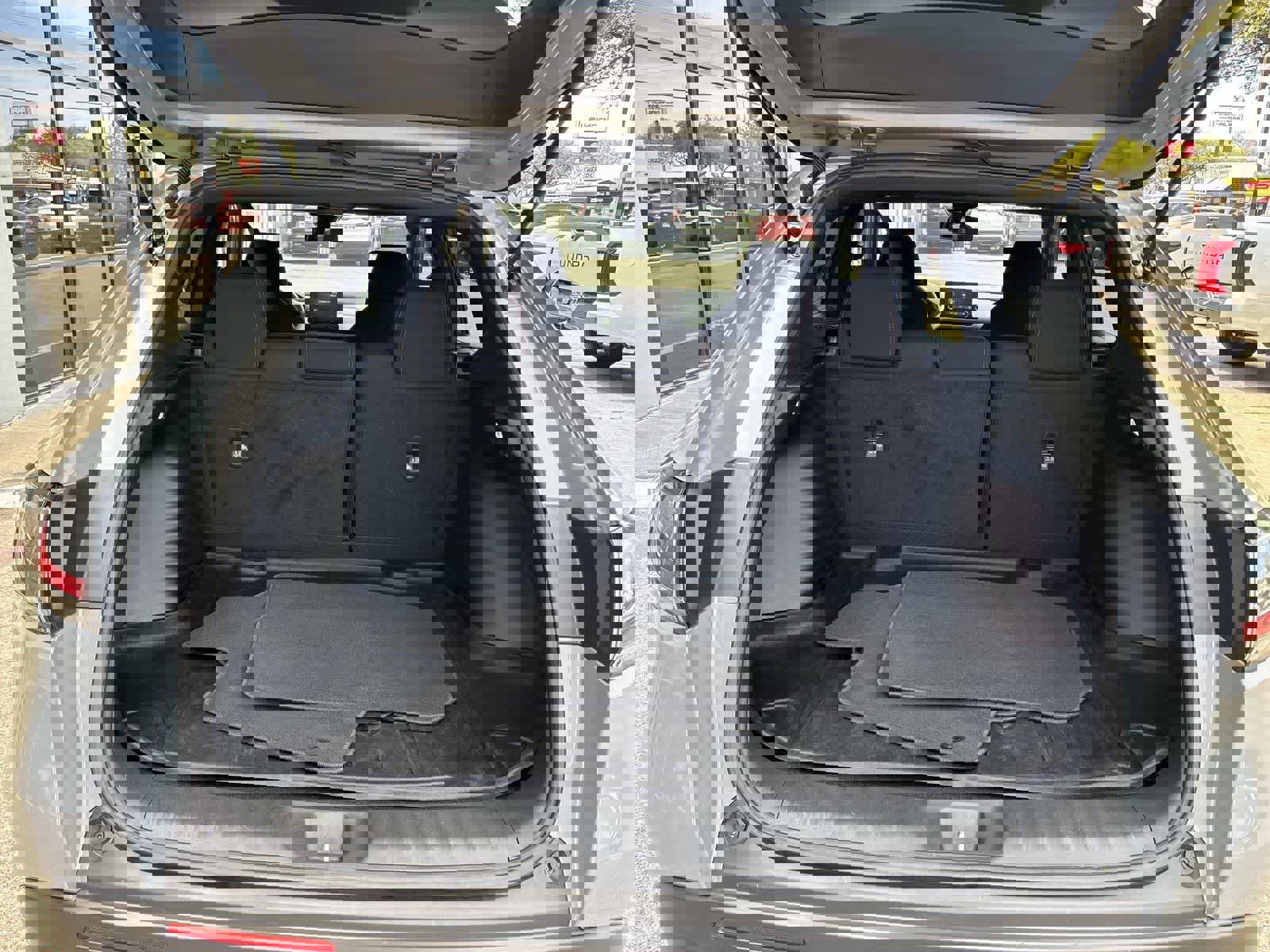 Used 2024 Honda HR-V Sport image 38