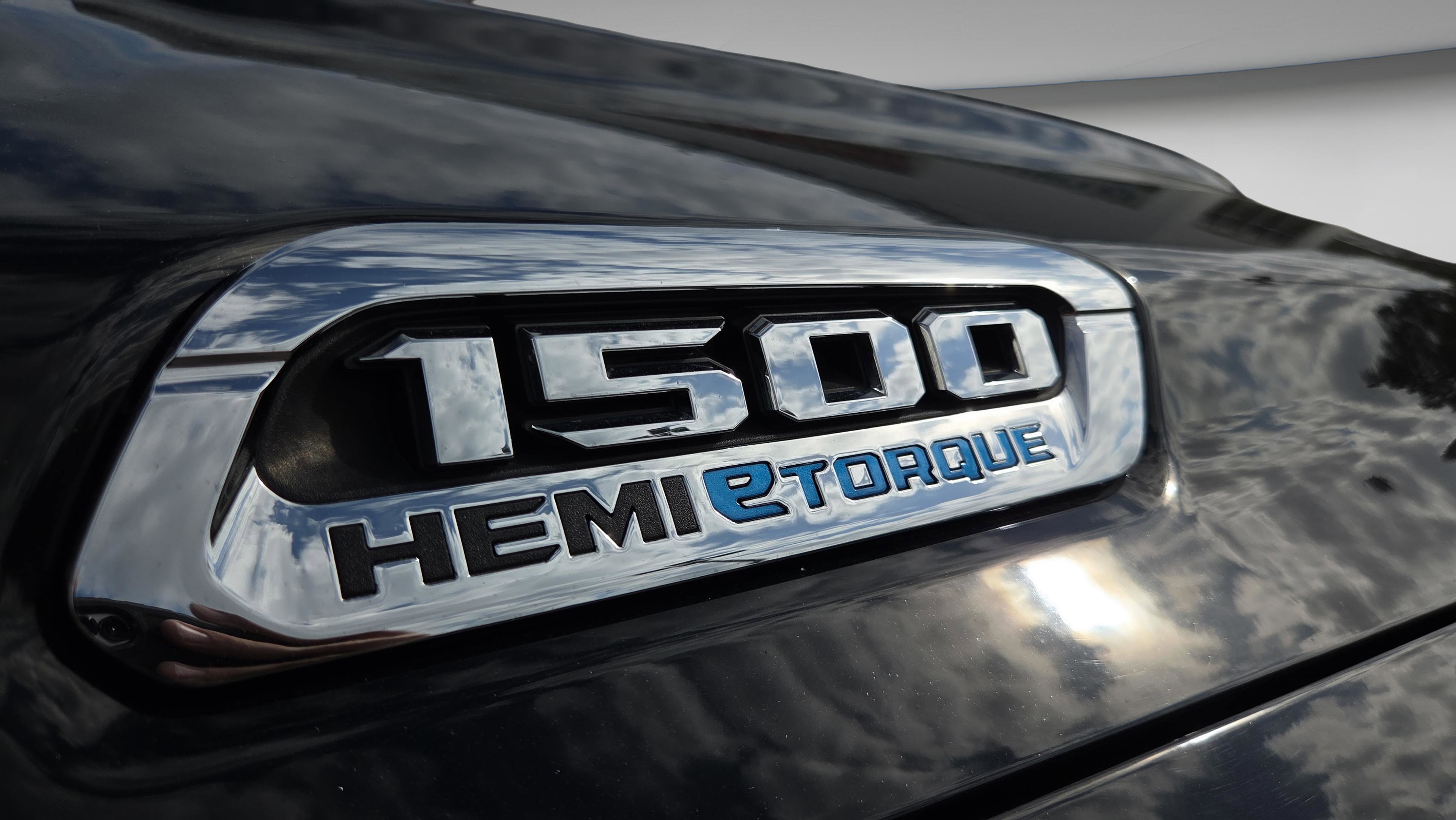 Used 2021 RAM 1500 Limited image 32