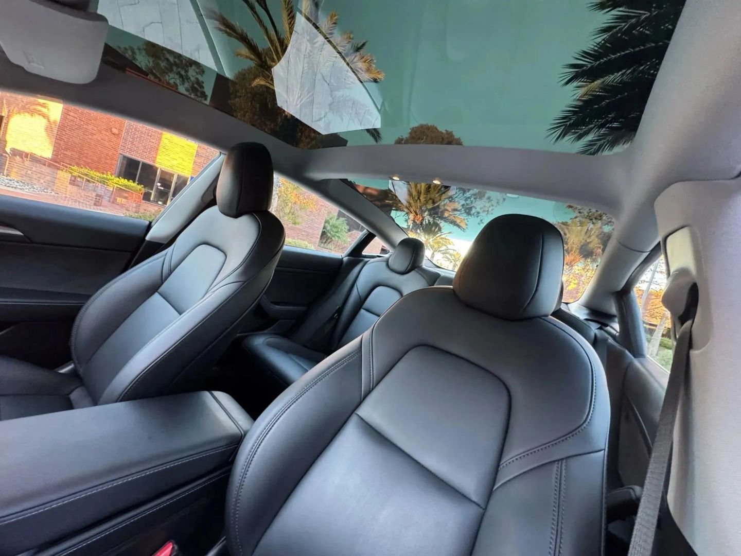 Used 2023 Tesla Model 3 Standard Range RWD image 12