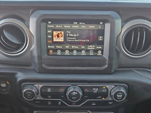 Used 2023 Jeep Gladiator Sport image 13