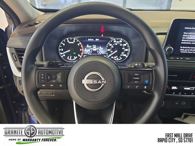 Used 2023 Nissan Rogue SV AWD/4WD image 14
