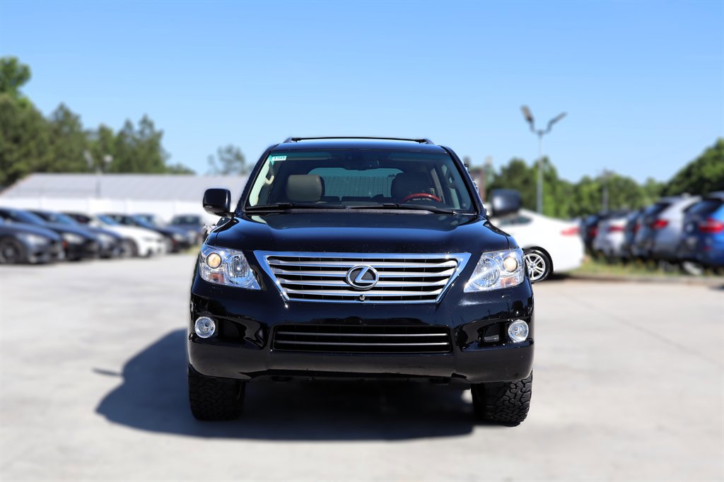 Used 2009 Lexus LX 570 4WD image 2