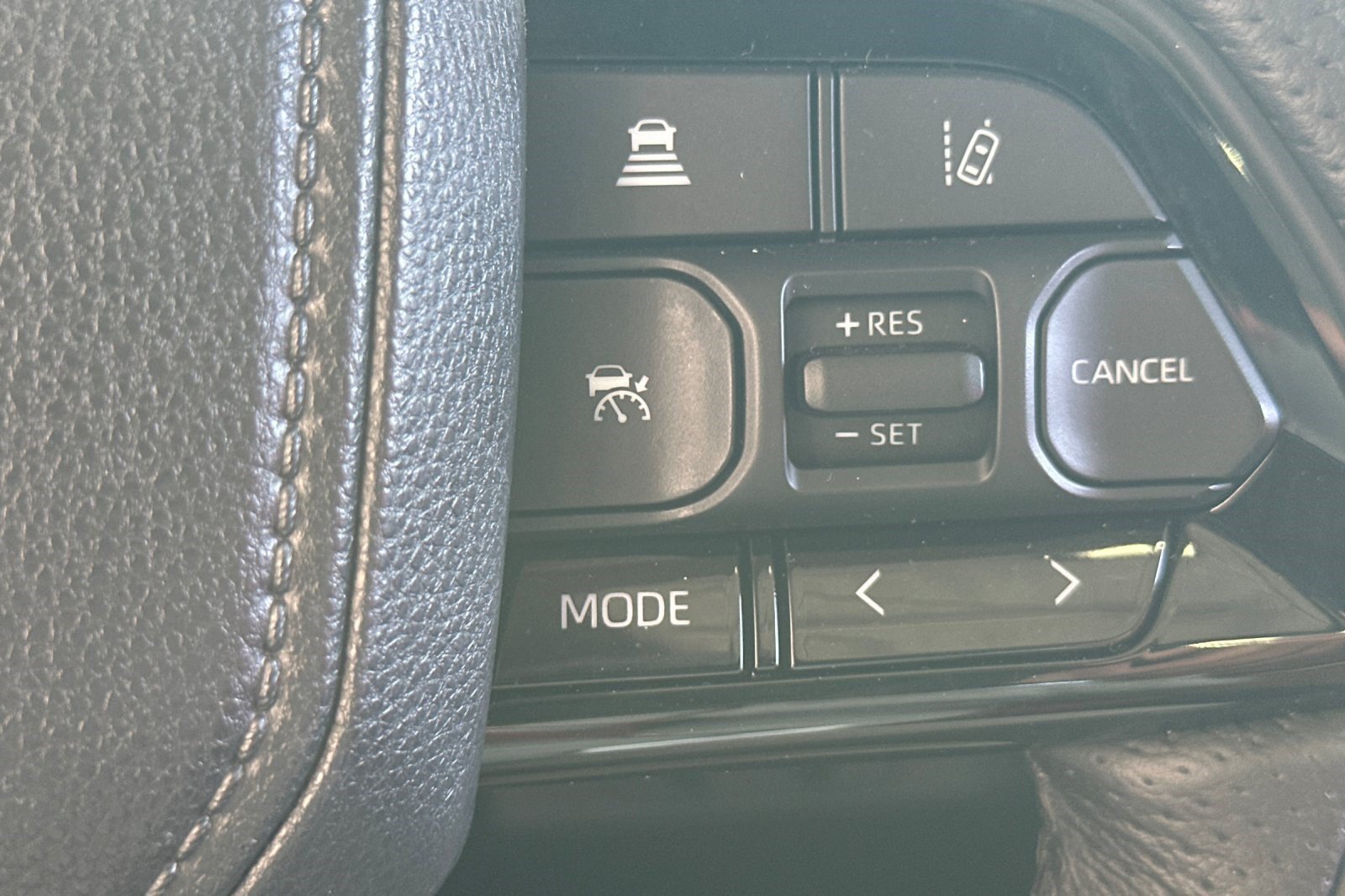 Used 2023 Toyota Tundra TRD Pro w/ TRD Pro Tow Package AWD/4WD image 31