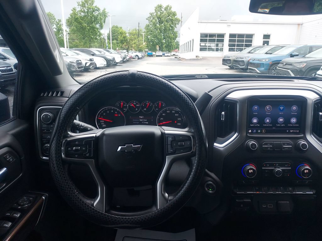Used 2019 Chevrolet Silverado 1500 LT w/ All-Star Edition AWD/4WD image 10