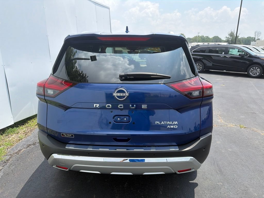 Used 2023 Nissan Rogue Platinum w/ Platinum Premium Package AWD/4WD image 9