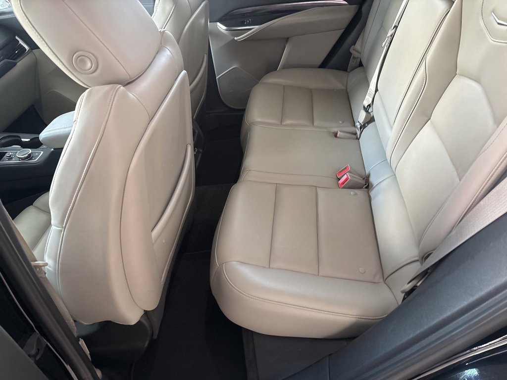 Used 2022 Cadillac XT4 Luxury image 21