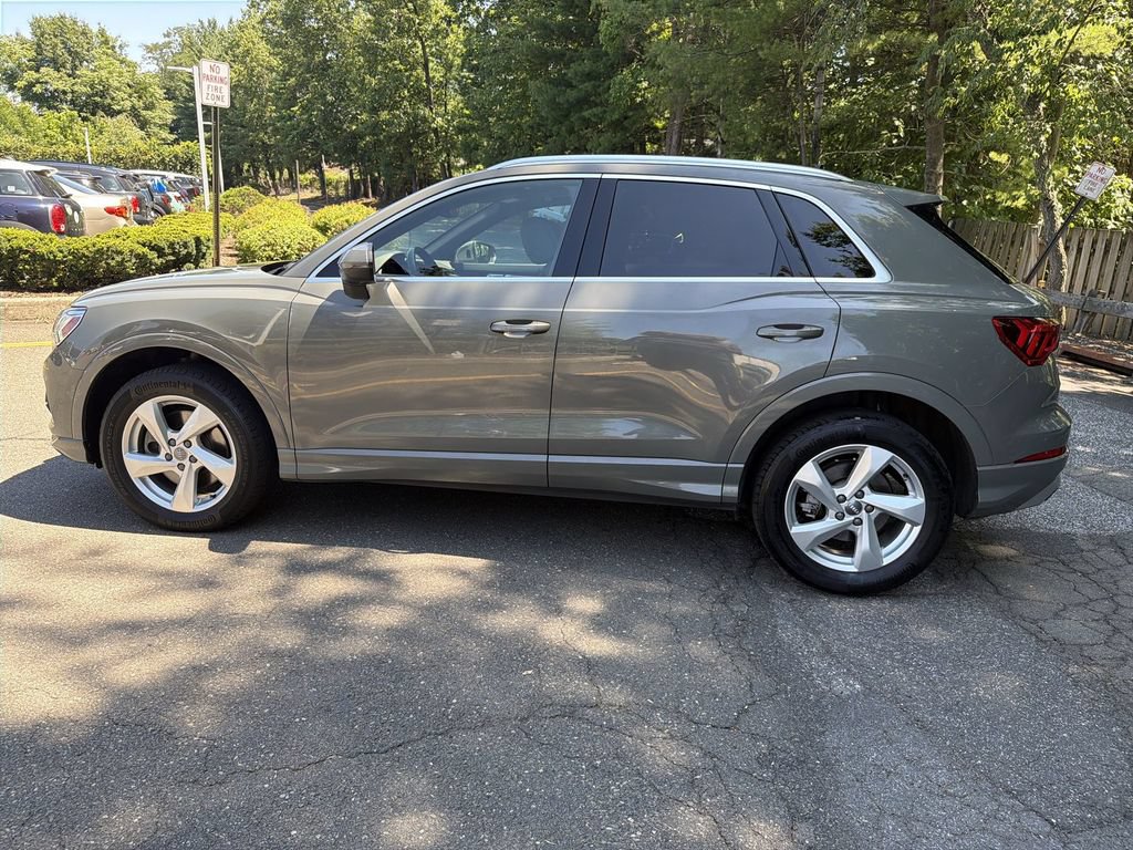Used 2020 Audi Q3 2.0T Premium Plus AWD/4WD image 11
