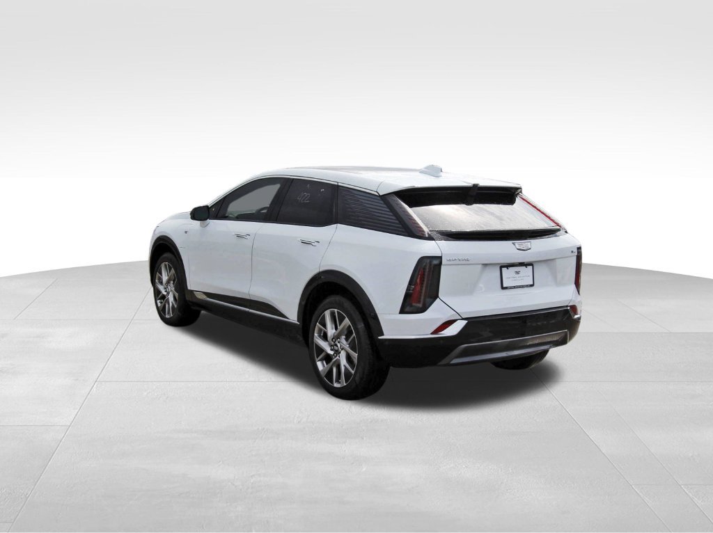 New 2027 Cadillac Optiq Luxury AWD/4WD image 3