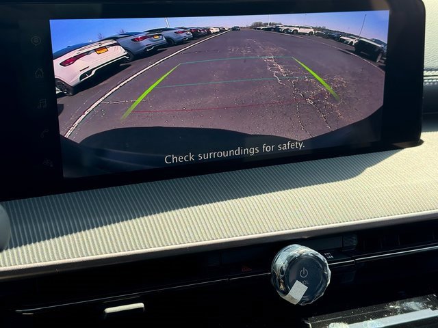 Used 2025 Nissan Murano SV image 21