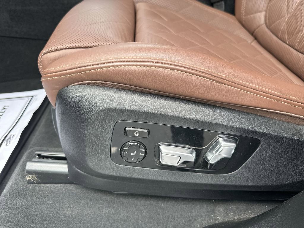 Used 2025 BMW X5 xDrive40i w/ Climate Comfort Package AWD/4WD image 18