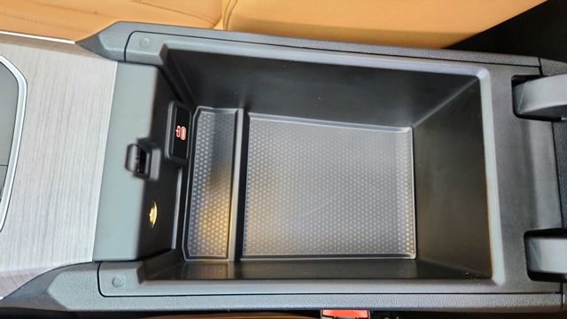 Used 2025 BMW i4 xDrive40i w/ Premium Package AWD/4WD image 52