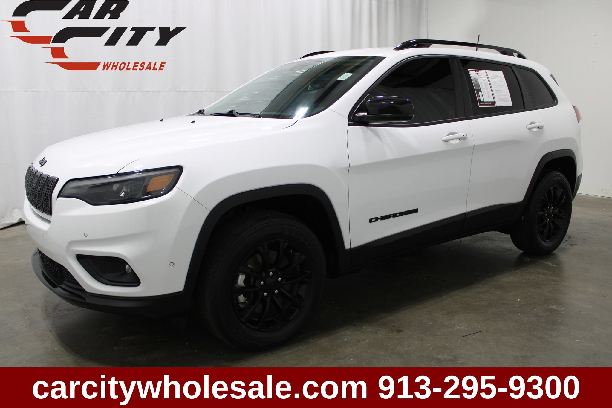 Used 2023 Jeep Cherokee Altitude Lux