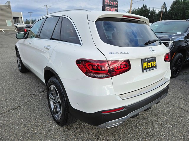 Used 2022 Mercedes-Benz GLC 300 4MATIC image 3