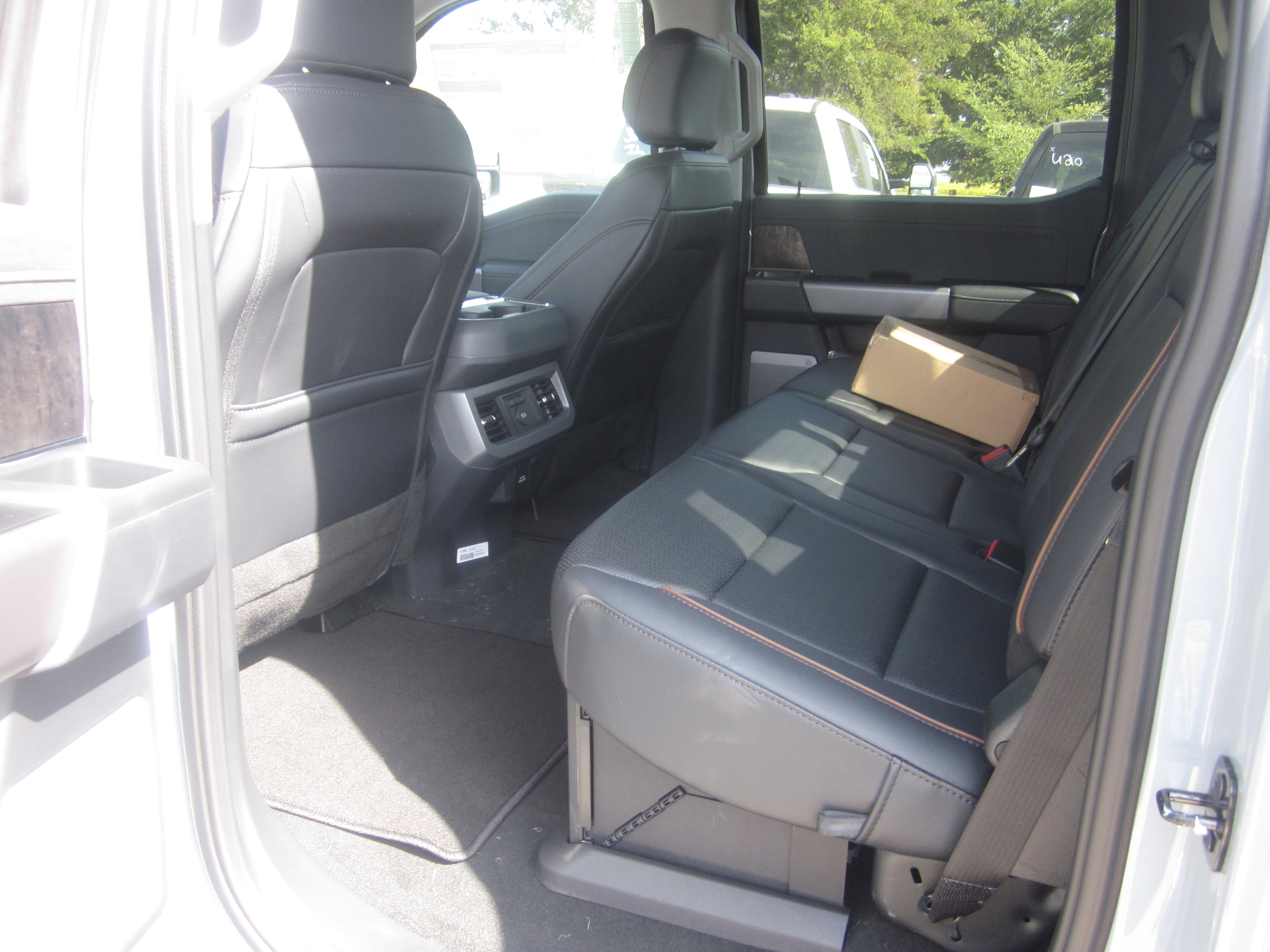 New 2026 Ford F350 Lariat image 14