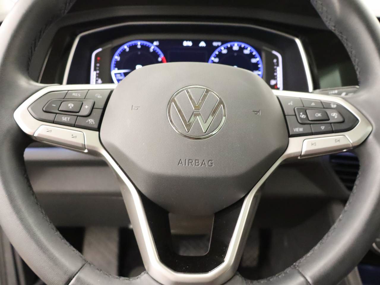 Certified 2022 Volkswagen Jetta SEL FWD image 13
