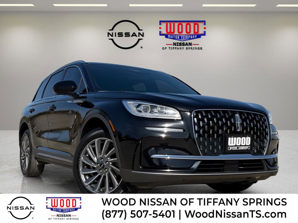 Used 2023 Lincoln Corsair Reserve image 1