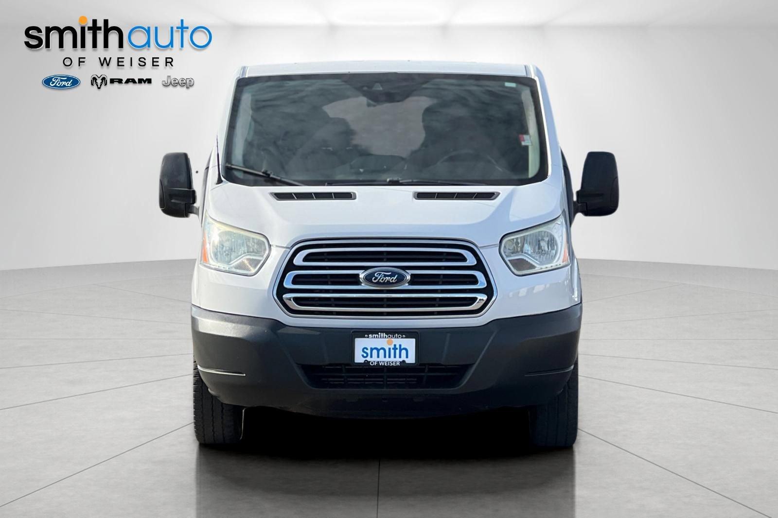Used 2016 Ford Transit 350 XLT RWD image 10