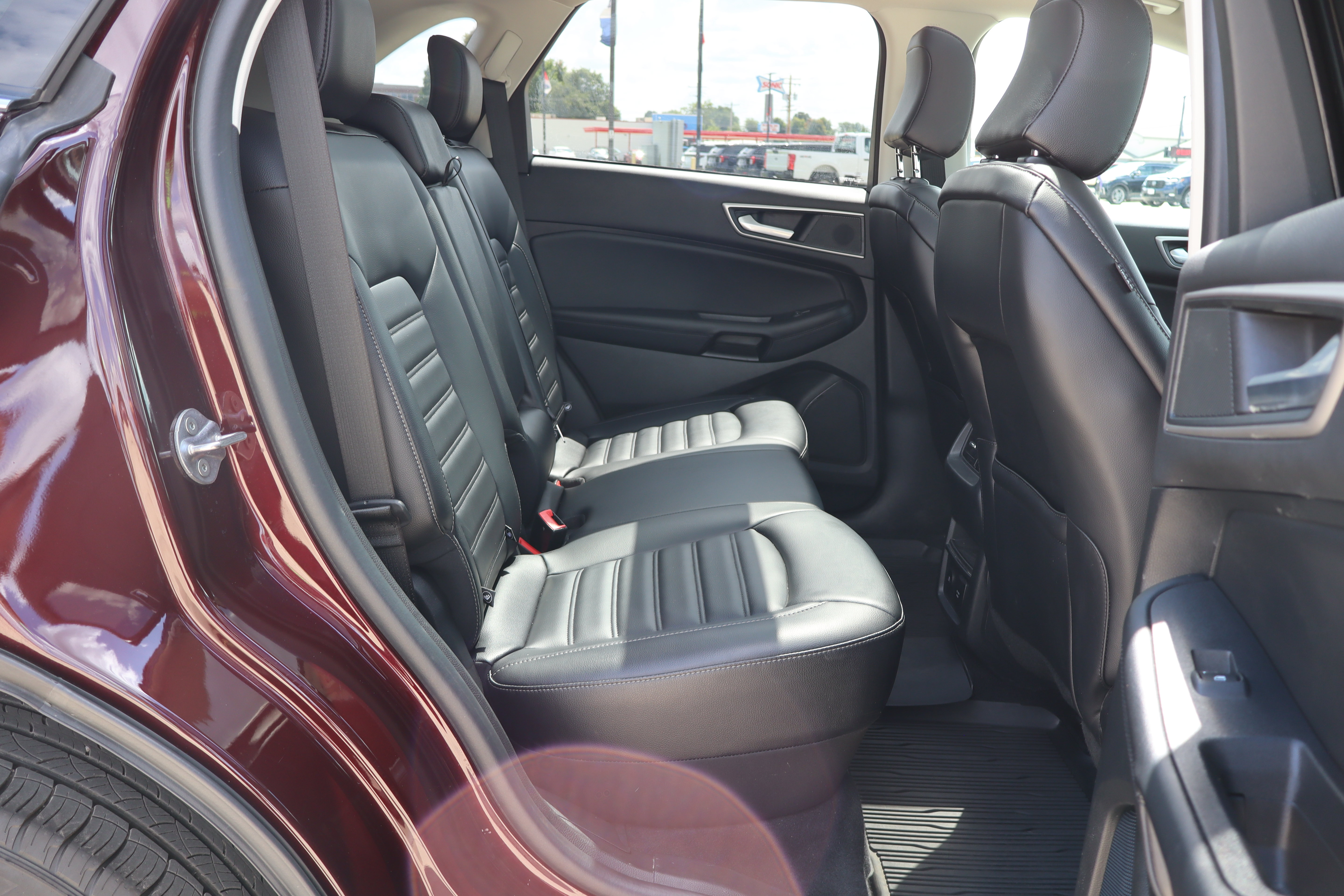 Used 2024 Ford Edge SEL w/ Convenience Package AWD/4WD image 12