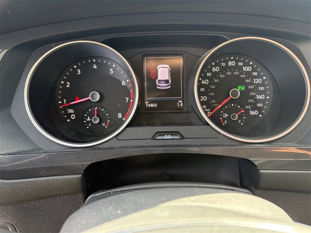 Used 2021 Volkswagen Tiguan SE image 18
