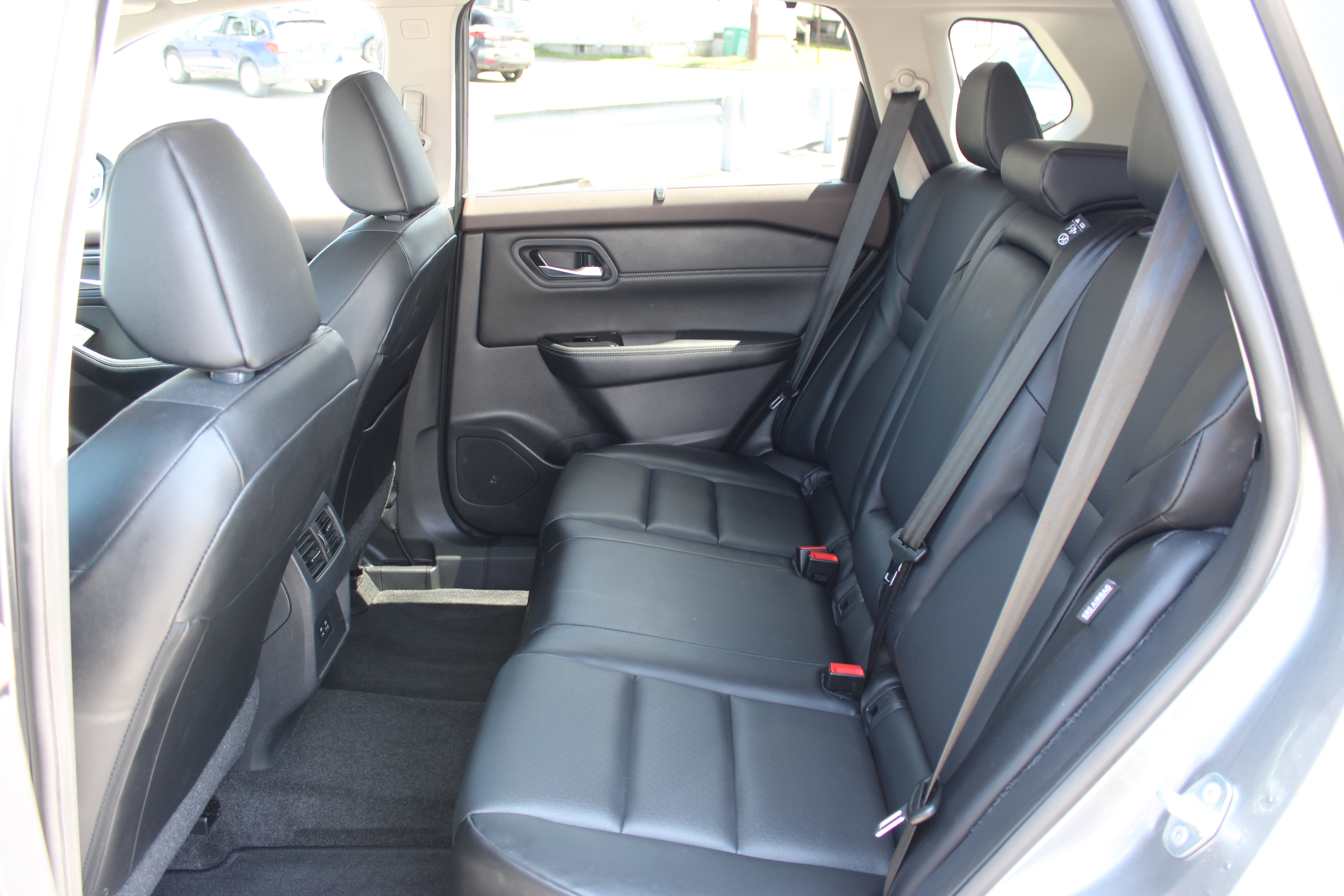 Certified 2023 Nissan Rogue SV w/ SV Premium Package AWD/4WD image 12