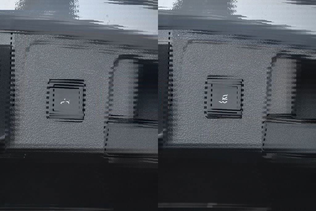 New 2026 Volkswagen Atlas SEL image 30