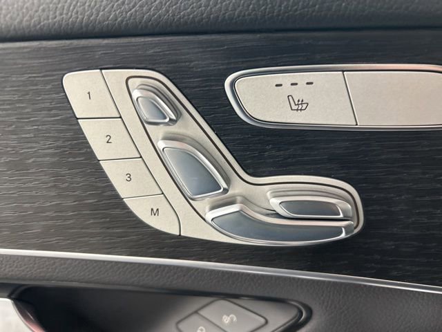 Used 2021 Mercedes-Benz GLC 300 4MATIC w/ Multimedia Package image 10