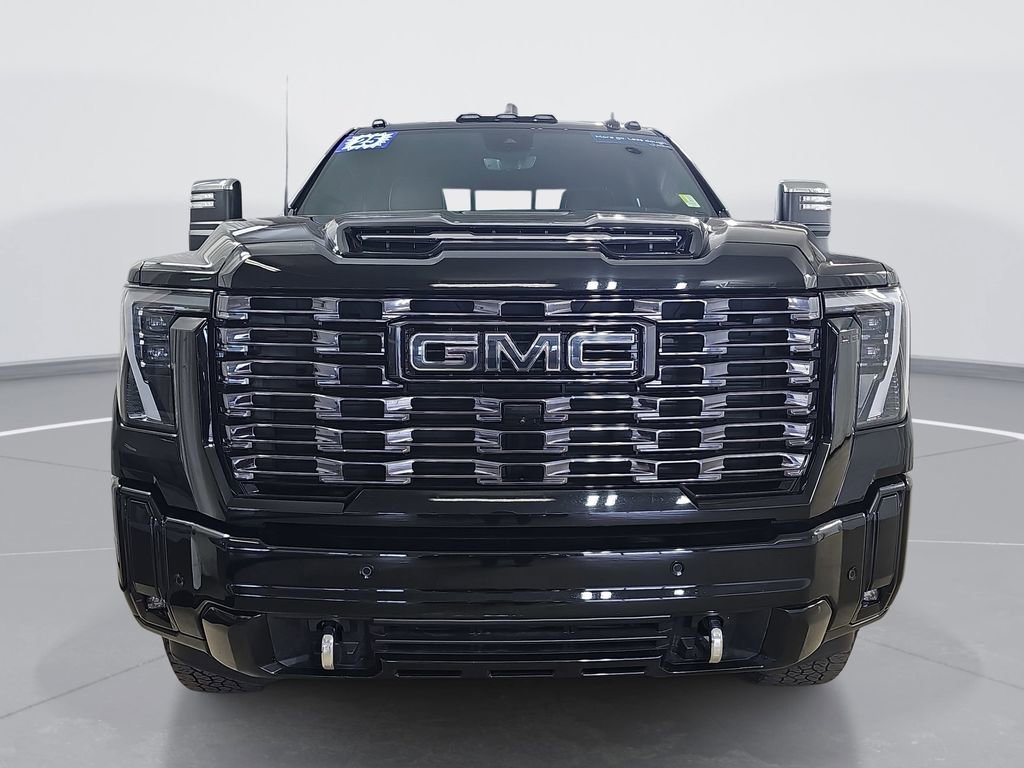Certified 2025 GMC Sierra 2500 Denali Ultimate AWD/4WD image 10
