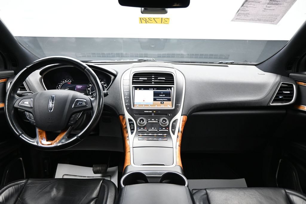 Used 2016 Lincoln MKX Reserve w/ Climate Package AWD/4WD image 13