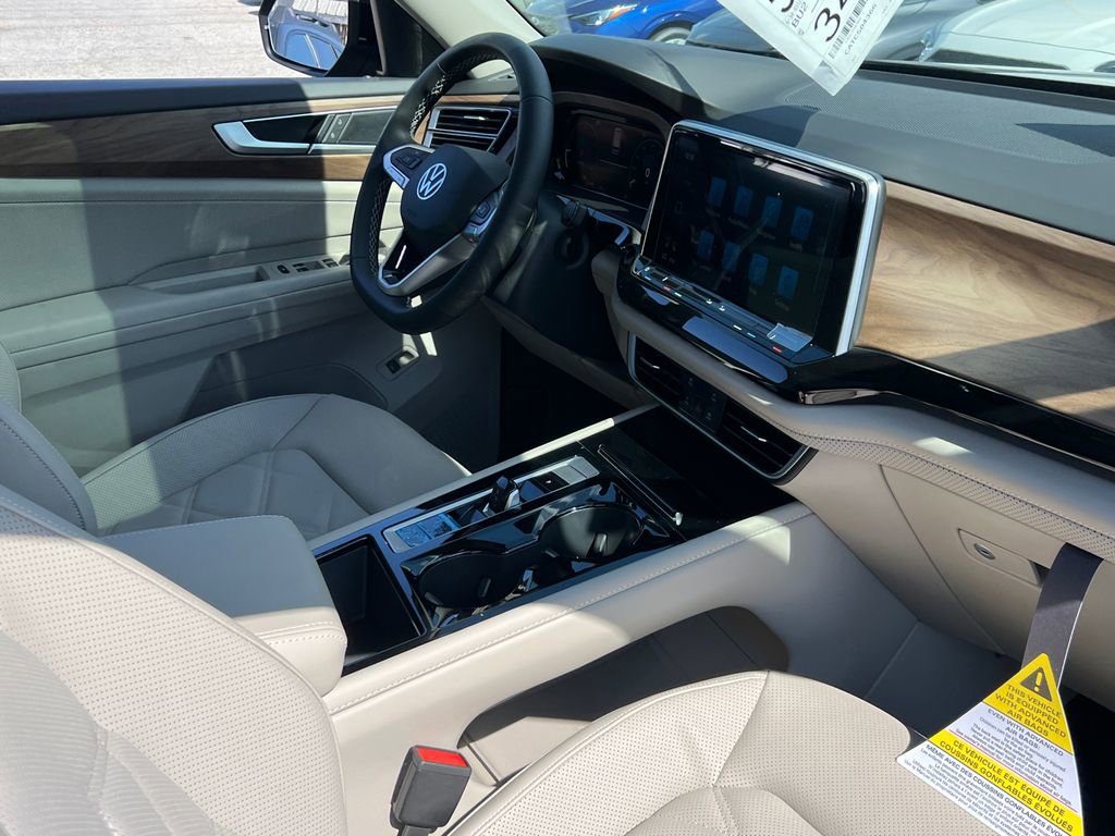 New 2026 Volkswagen Atlas SE image 9
