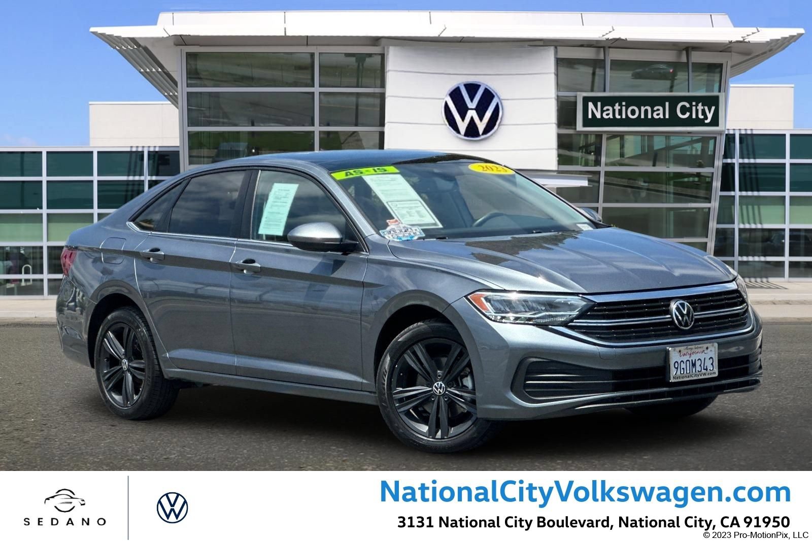 Used 2023 Volkswagen Jetta SE w/ Panoramic Sunroof Package