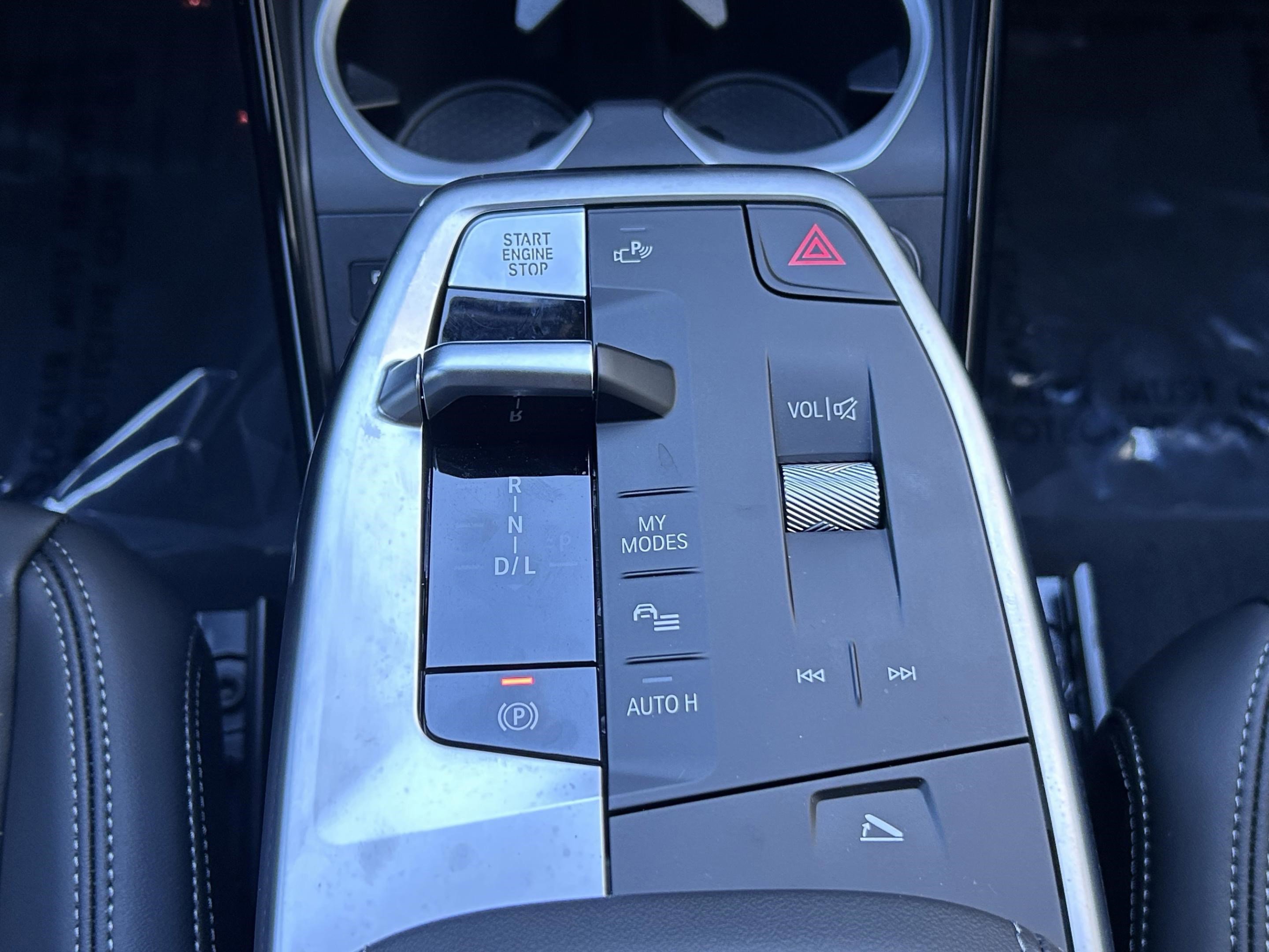 Used 2025 BMW X1 xDrive28i w/ Convenience Package image 13