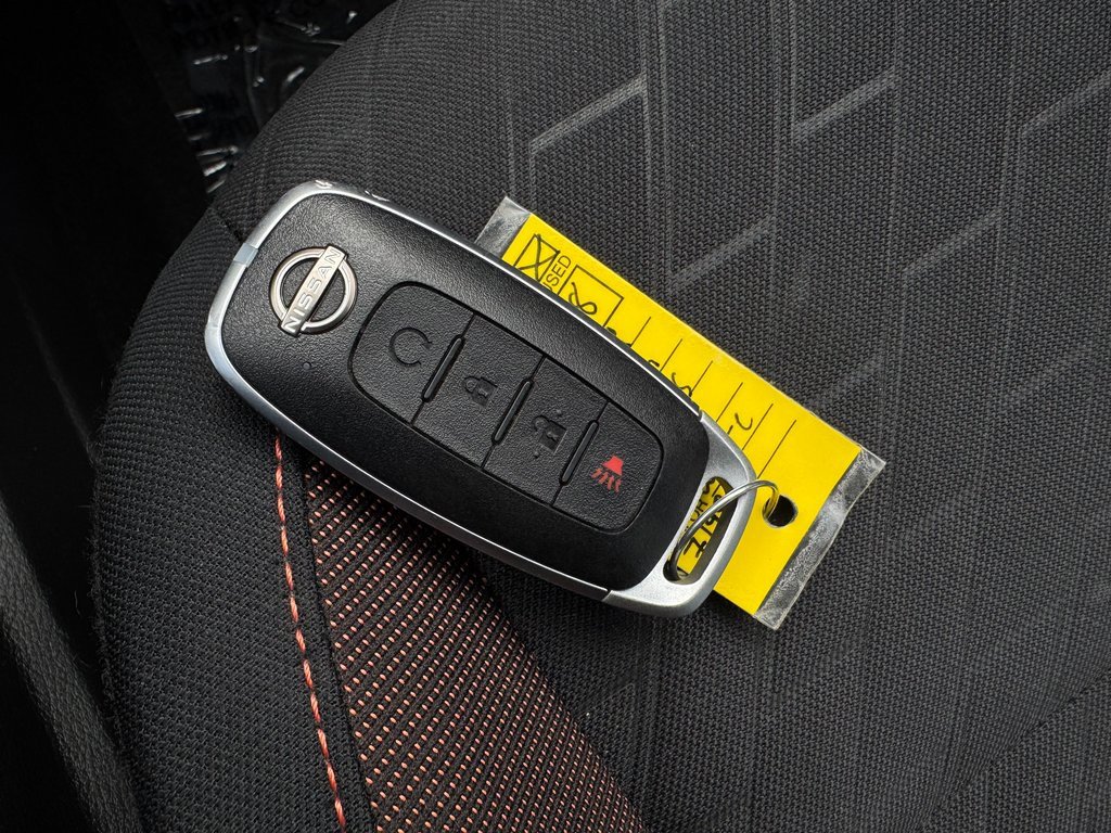 Used 2024 Nissan Kicks SR image 22