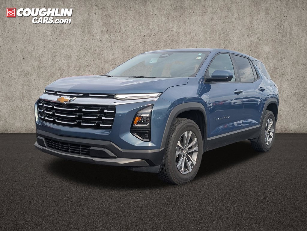 Used 2026 Chevrolet Equinox LT w/ Safety and Technology Package FWD image 3