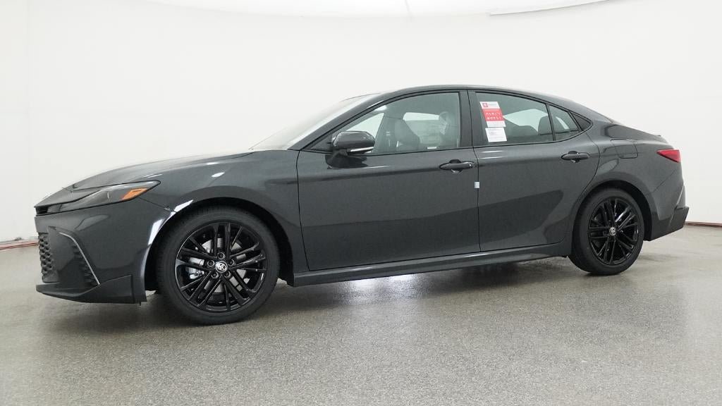 New 2026 Toyota Camry SE FWD image 18