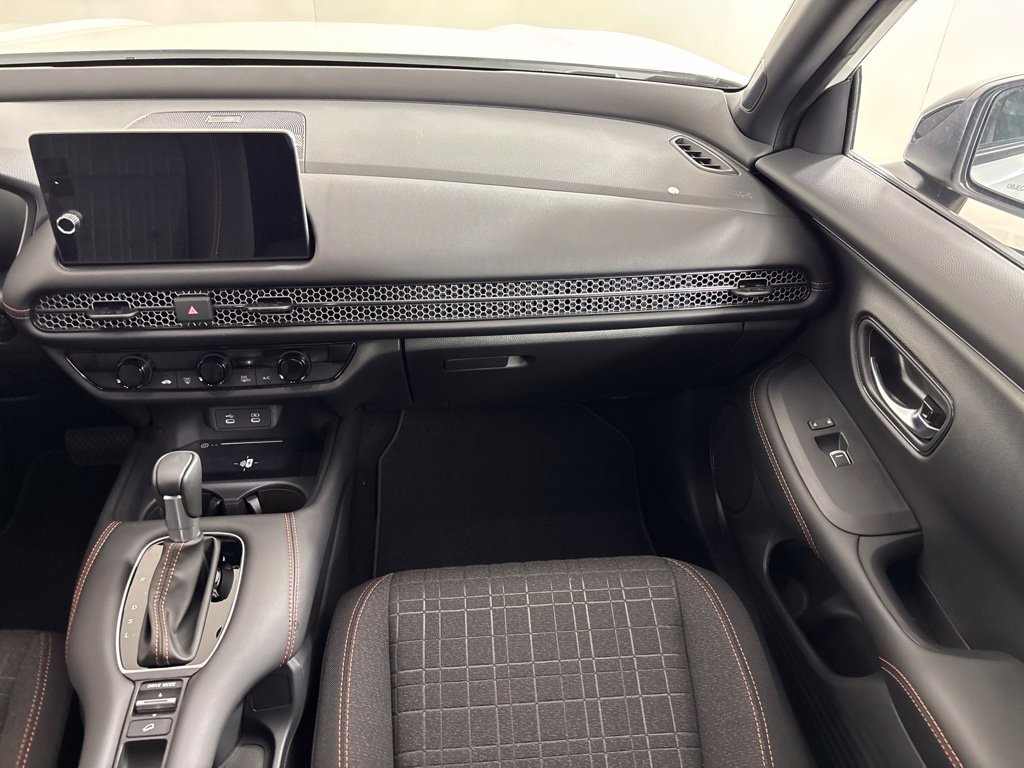 Used 2027 Honda HR-V Sport image 20