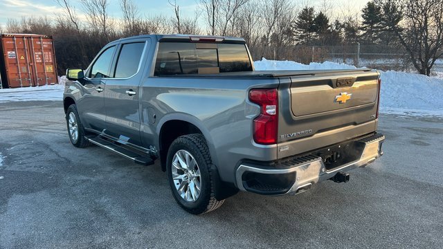 Used 2022 Chevrolet Silverado 1500 LTZ image 7