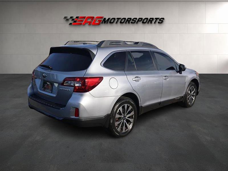 Used 2015 Subaru Outback 2.5i Limited AWD/4WD image 4